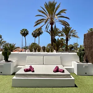  Apartment Americas Luxury Low-cost With Terrace & Views